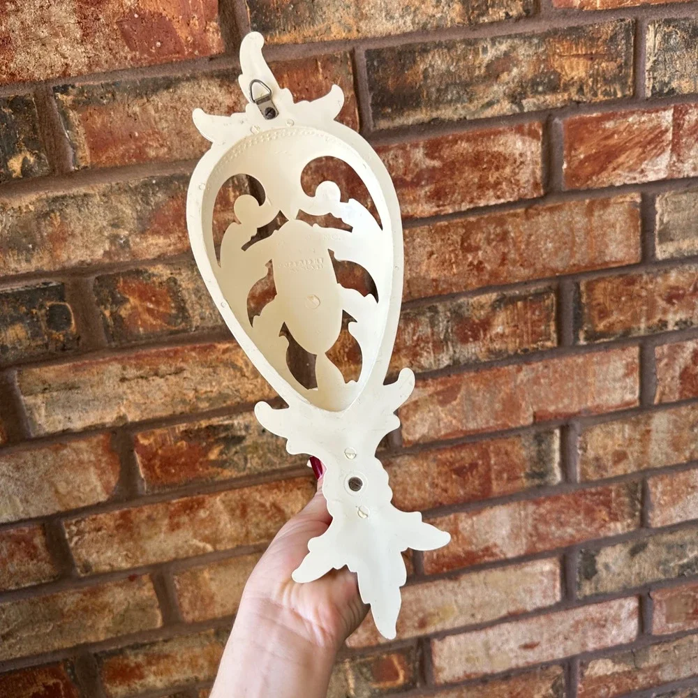 Vintage Syroco Style White Gold Ornate Scroll Wall Sconce Candle Holder Set of 2